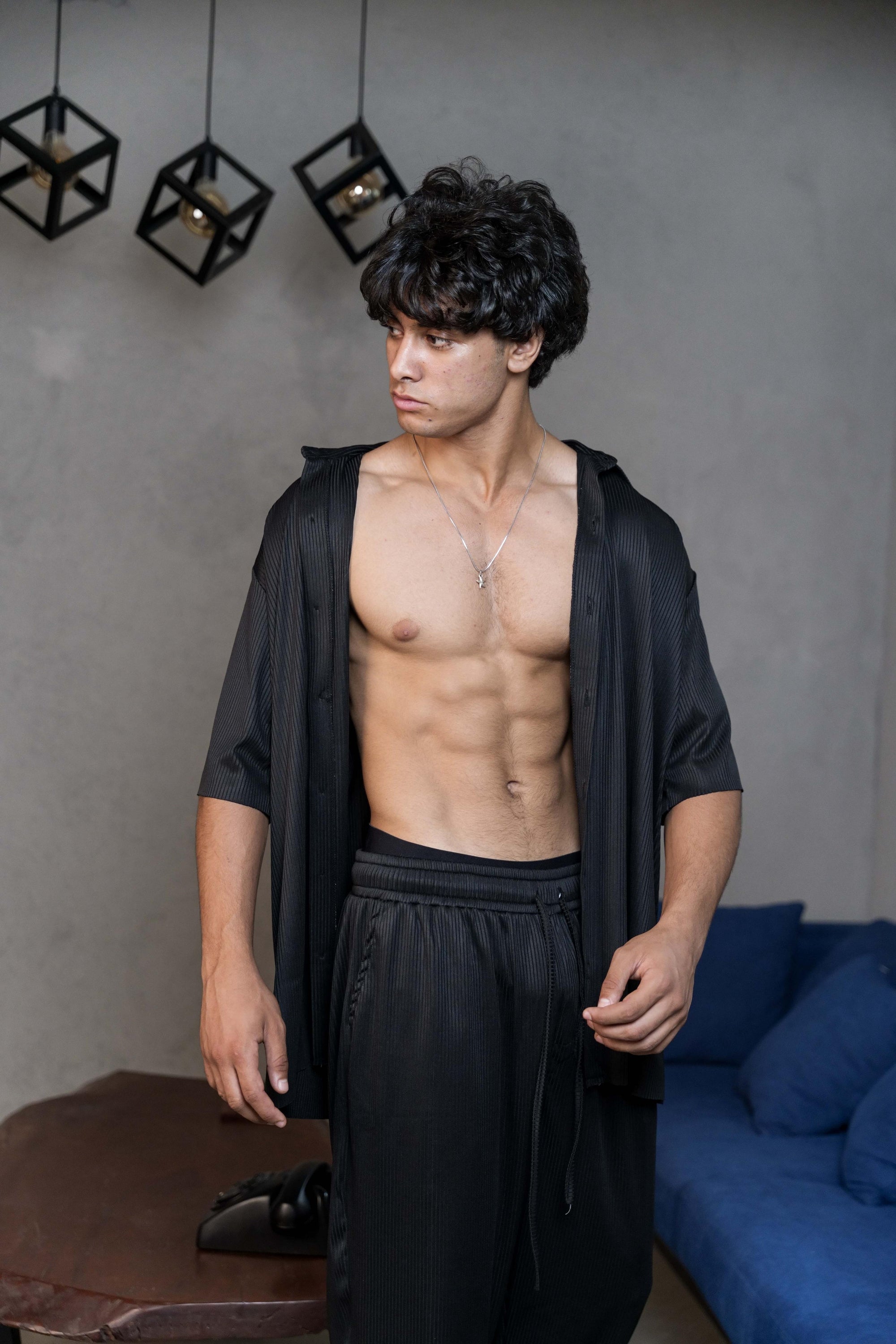 BLACK STRIPPED PANTS