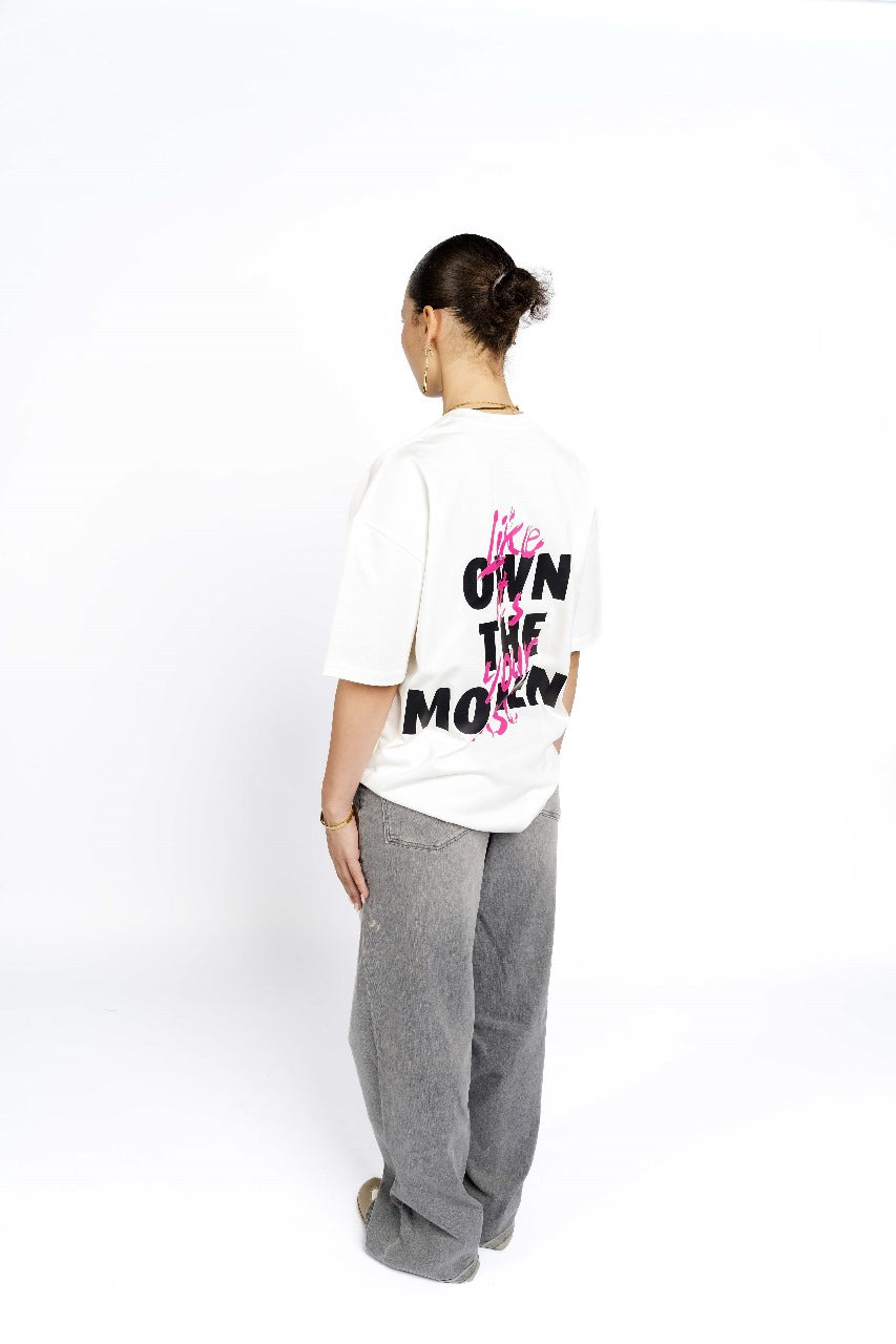 WHITE OWN YOUR MOMENT TEE
